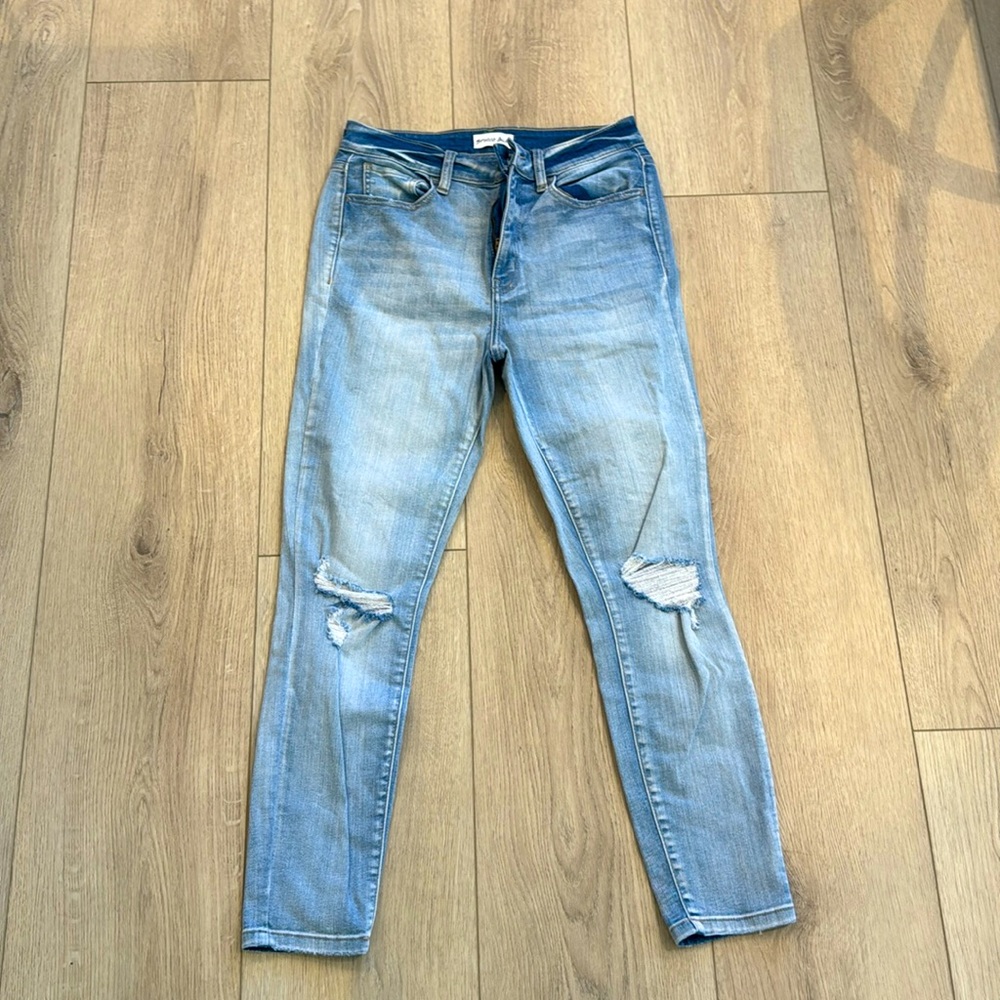 Studio Blue women’s skinny jeans